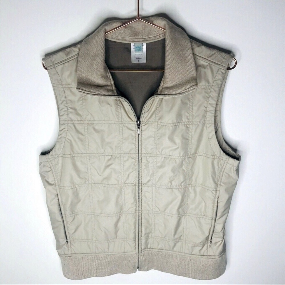 Patagonia Quilted Vest in Light Beige